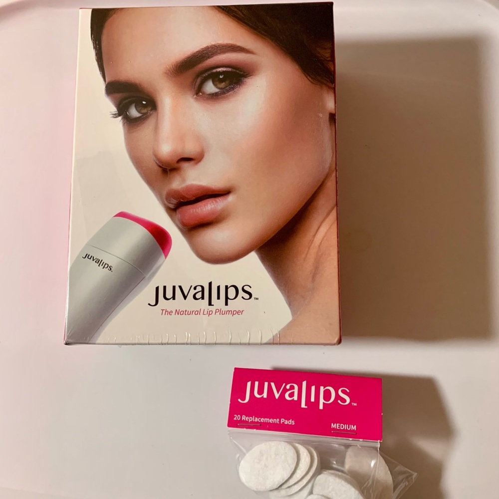Juvalips Lip Plumping Device- New in Package with replacement pads